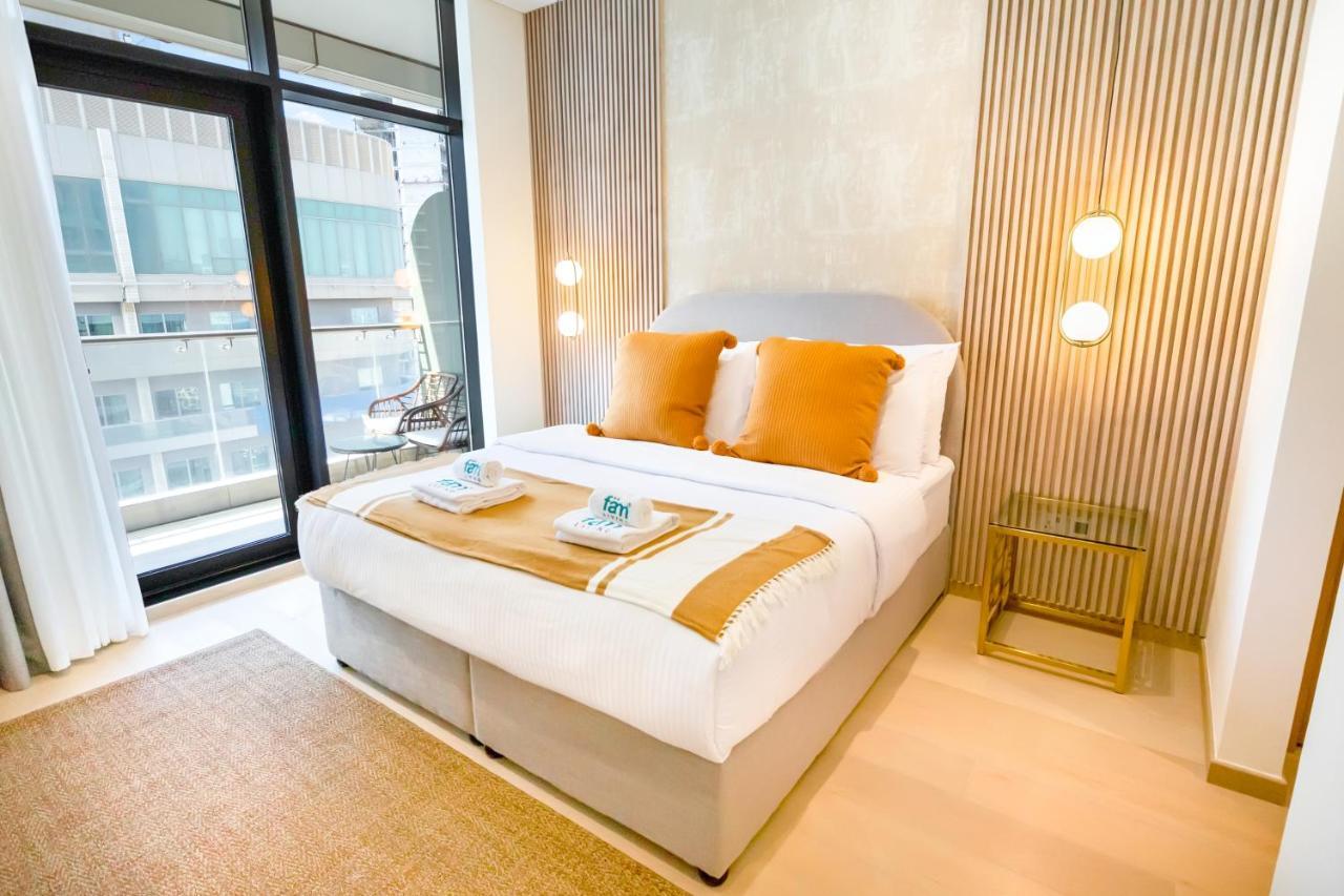 Fam Living - Rp Heights - 3 Mins Walk To Burj Khalifa & Dubai Mall Downtown Dubai Exteriör bild
