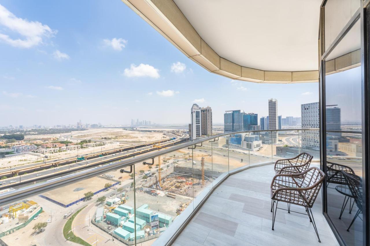 Fam Living - Rp Heights - 3 Mins Walk To Burj Khalifa & Dubai Mall Downtown Dubai Exteriör bild