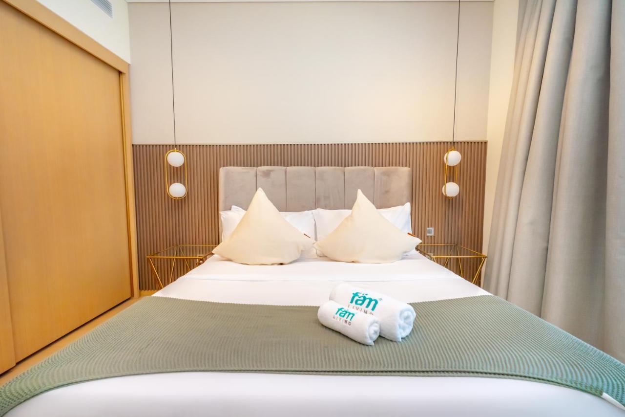 Fam Living - Rp Heights - 3 Mins Walk To Burj Khalifa & Dubai Mall Downtown Dubai Exteriör bild