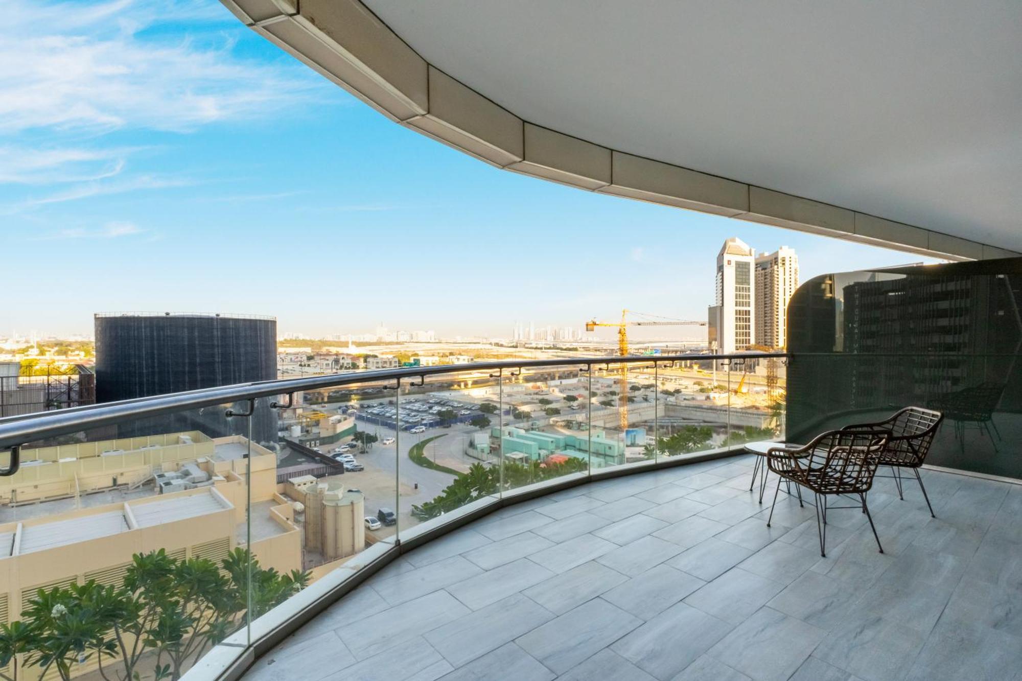 Fam Living - Rp Heights - 3 Mins Walk To Burj Khalifa & Dubai Mall Downtown Dubai Exteriör bild